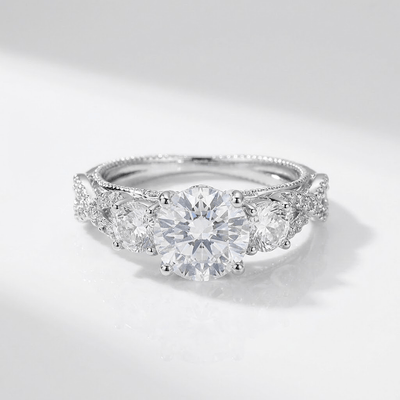 SILVER ROUND ZIRCONIA VINTAGE RING