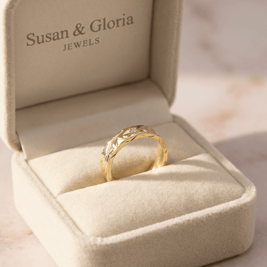 GOLD LEAF VINTAGE BAND RING