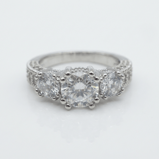 SILVER ROUND ZIRCONIA HALO RING