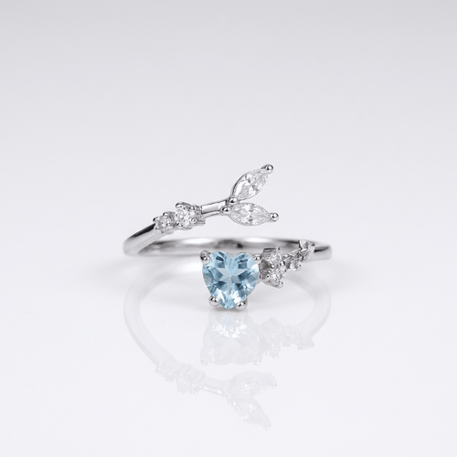 SILVER BLUE TOPAZ SOLITAIRE RING - (ADJUSTABLE)