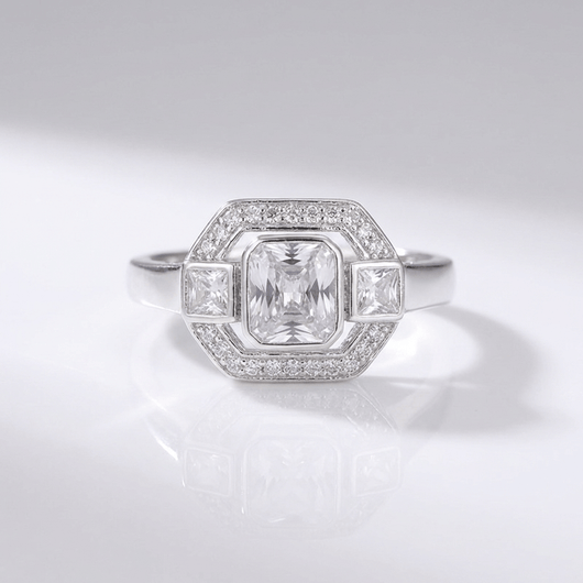 DIAMOND SQUARE VINTAGE RING