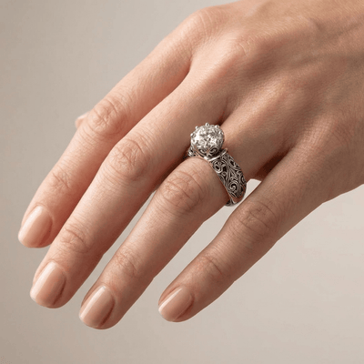 SILVER ZIRCONIA HEIRLOOM RING