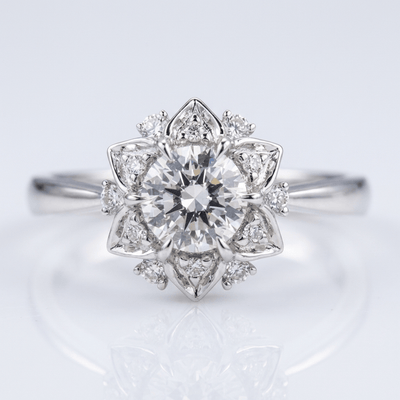 SILVER ZIRCONIA LOTUS LIGHT RING