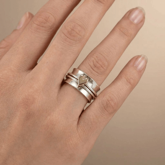 HEART BAND RING