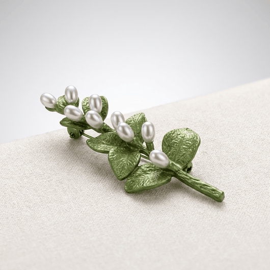 PEARL BOTANICAL BROOCH