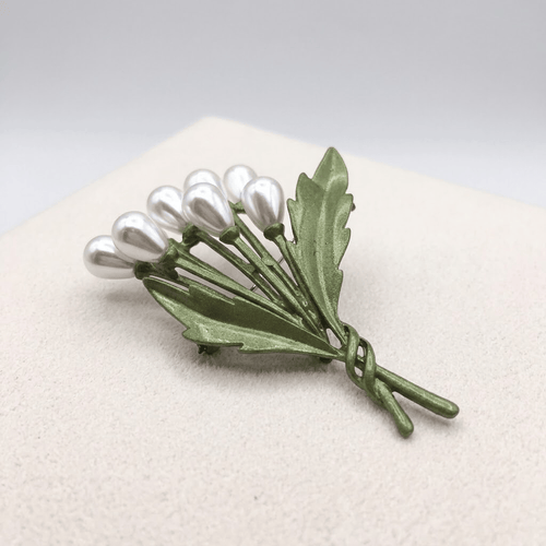 PEARL BOTANICAL BROOCH