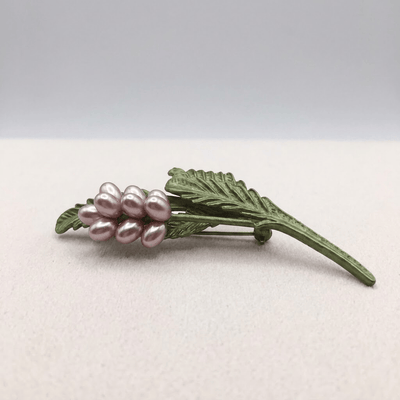 PEARL BOTANICAL BROOCH