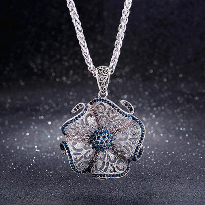 SAPPHIRE MAJESTY NECKLACE