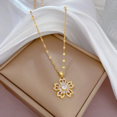 GOLD ZIRCONIA FLOWER NECKLACE