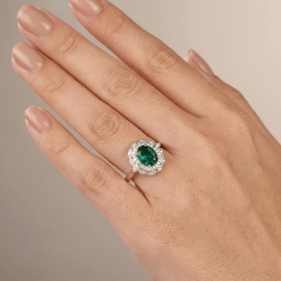 VINTAGE EMERALD SILVER FLORAL RING - (ADJUSTABLE)