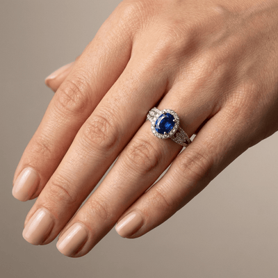 SAPPHIRE HALO VINTAGE RING
