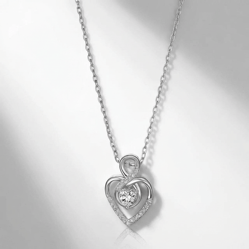 DANCING HEART ZIRCONIA NECKLACE