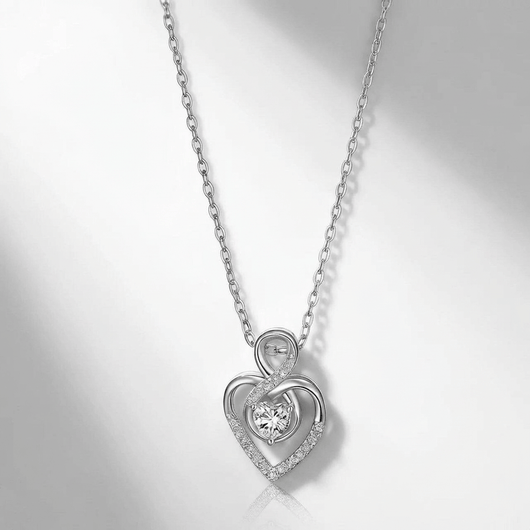 DANCING HEART ZIRCONIA NECKLACE