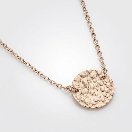 GOLD HAMMERED DISC NECKLACE
