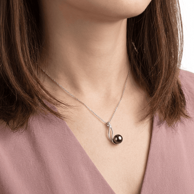 BLACK PEARL PENDANT NECKLACE